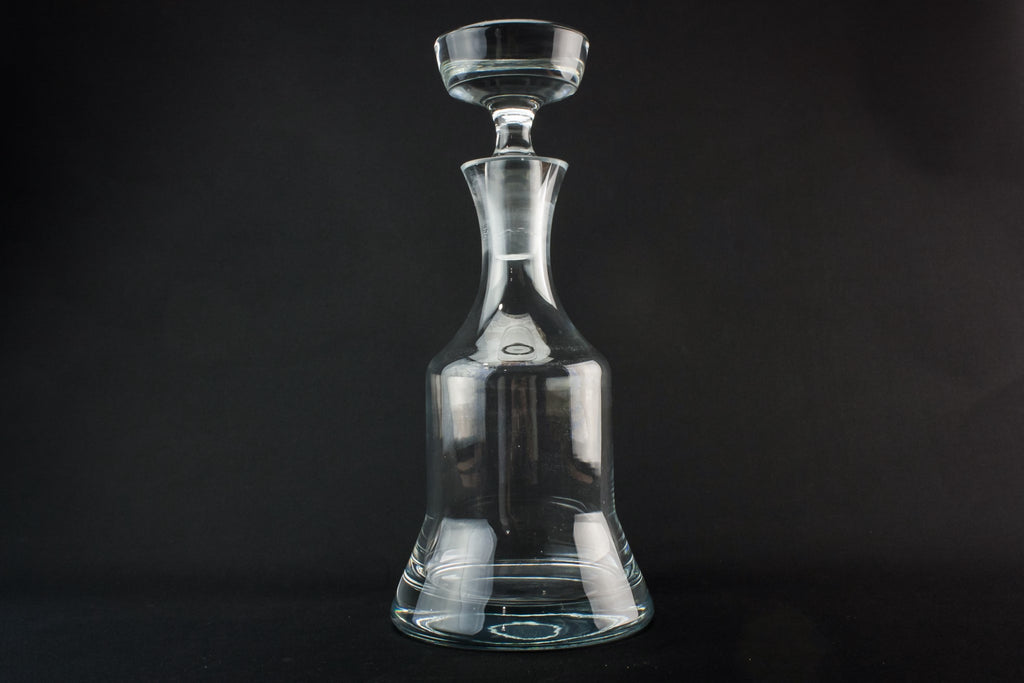 Wine moulded glass decanter