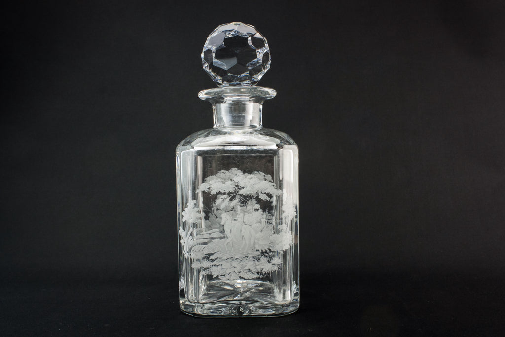 Moulded glass square decanter