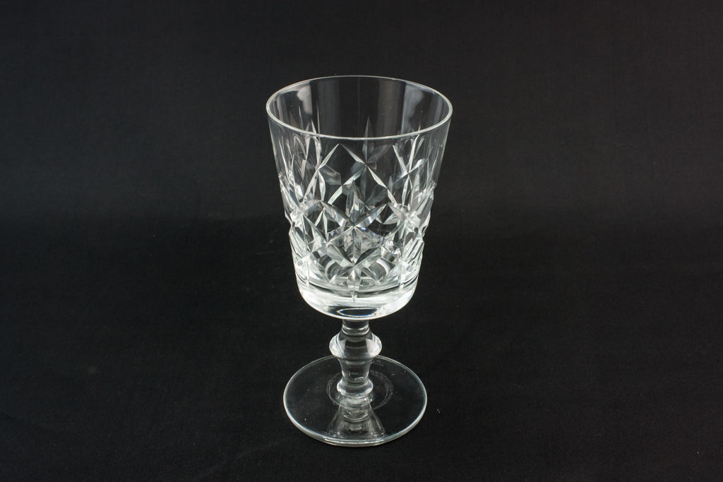3 medium wine glasses