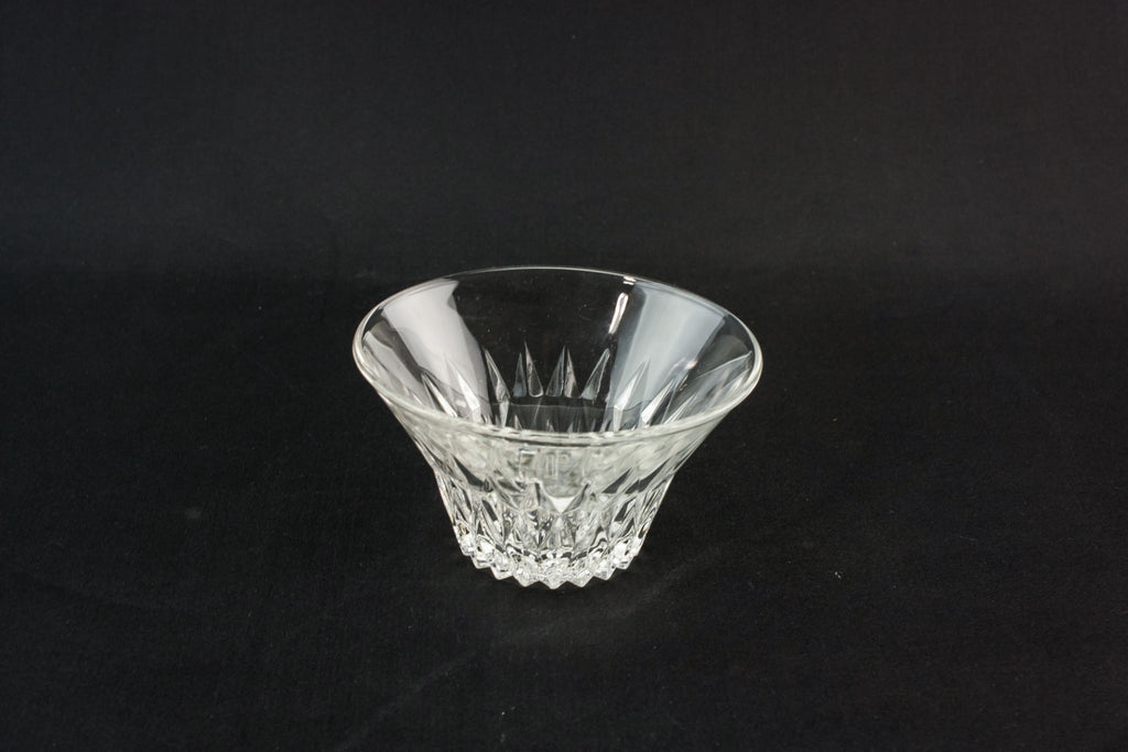 5 small dessert bowls