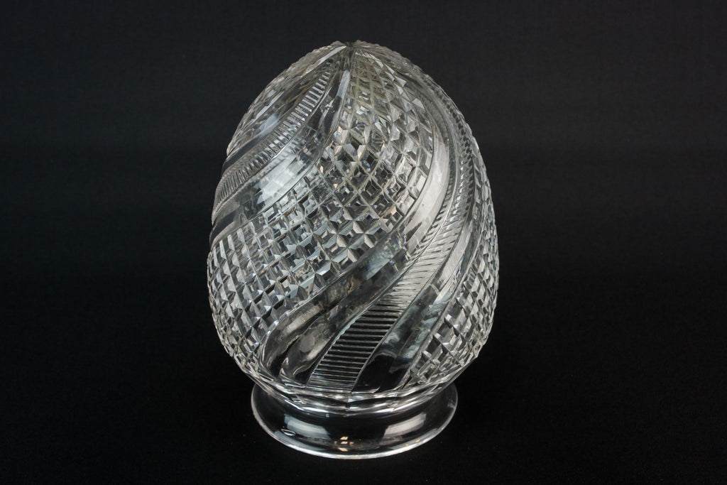 Cut glass lamp shade
