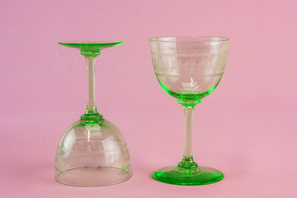 4 uranium wine glasses