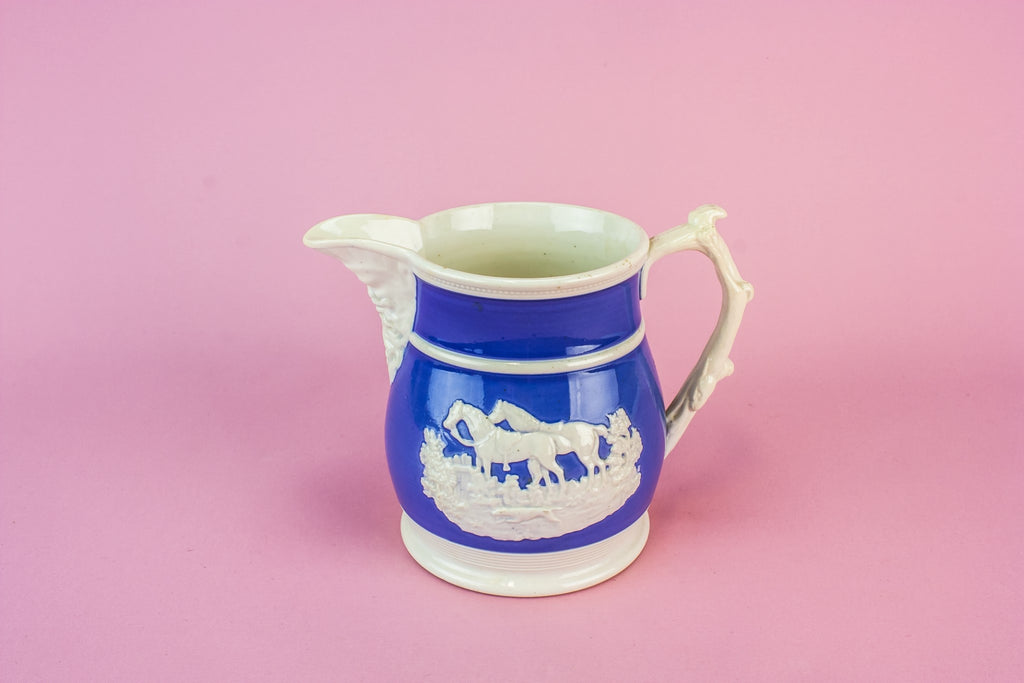 Blue hunting jug