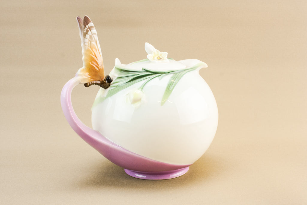 Retro porcelain teapot
