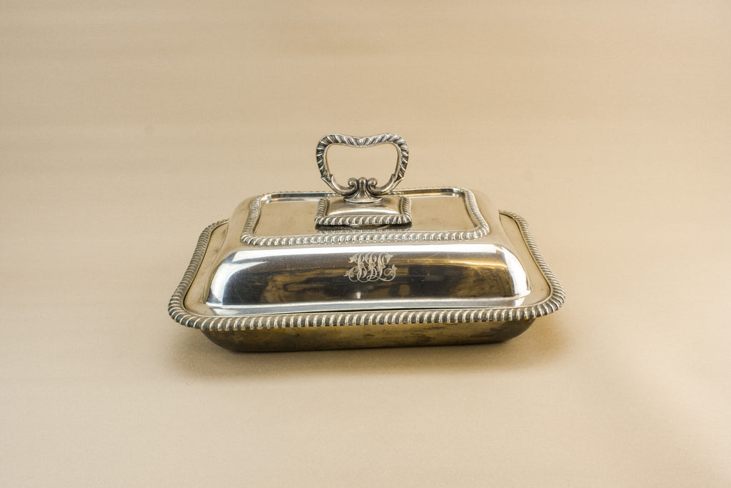 Serving dish and lid
