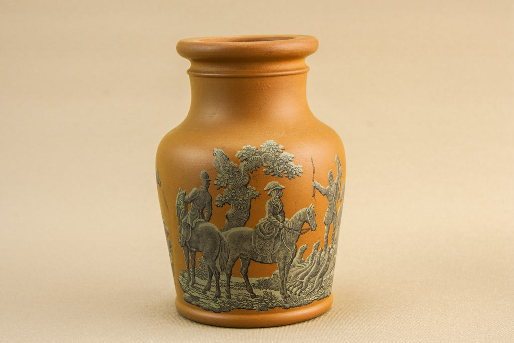 Small fox hunt vase