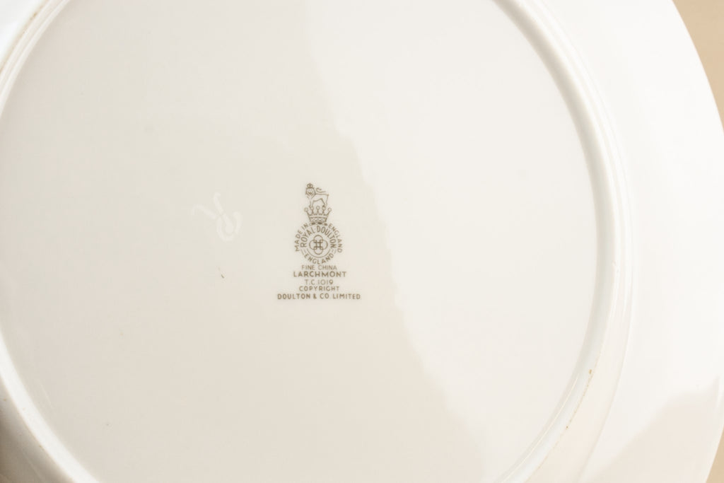 6 Royal Doulton dinner plates