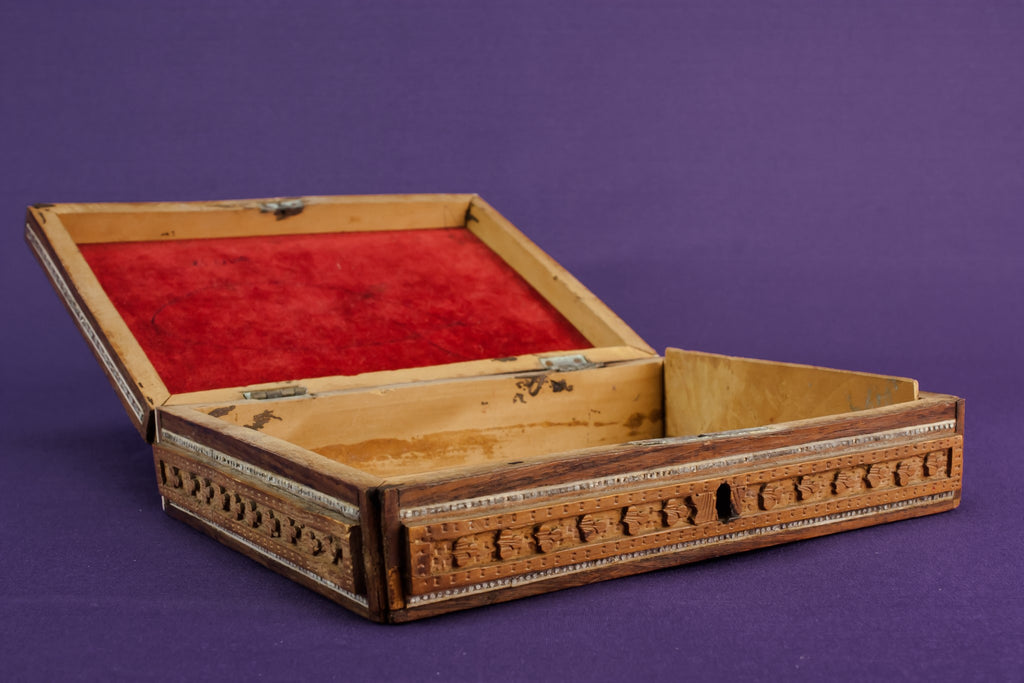 Small wooden box