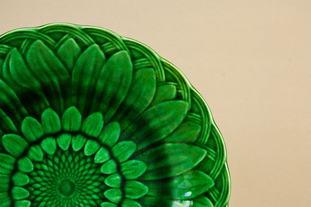 4 Wedgwood majolica plates