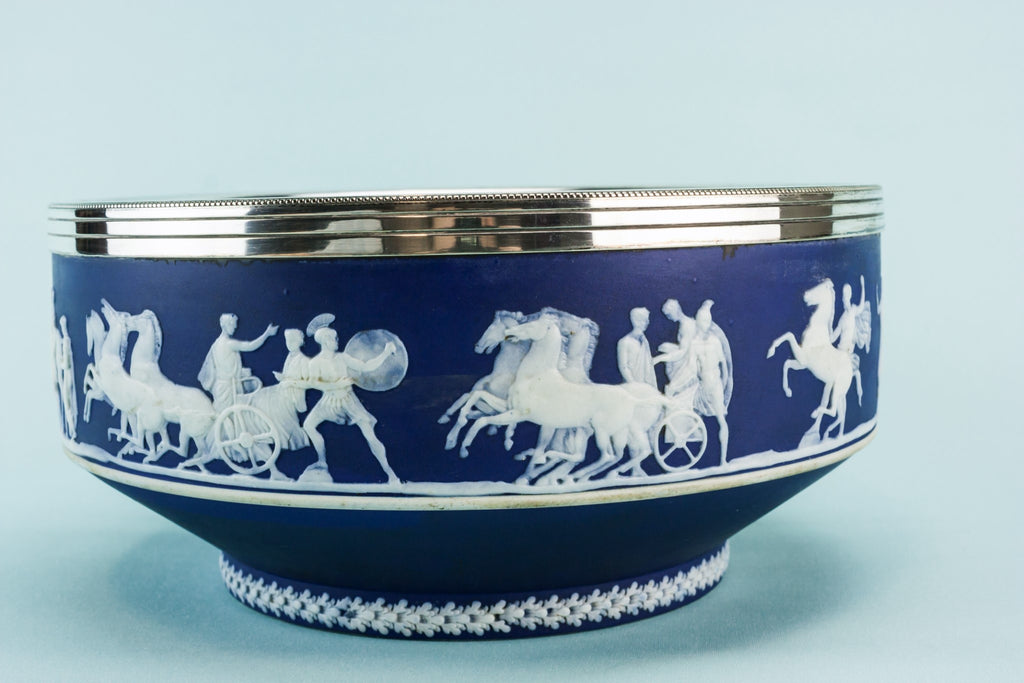 Salad bowl & serving spoons