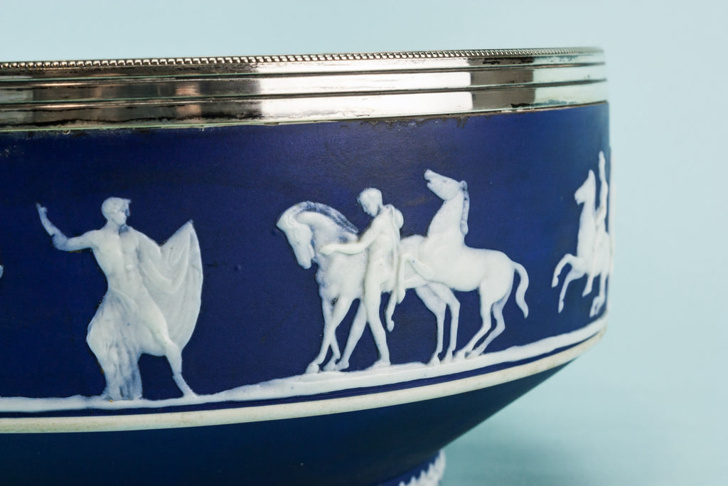 Salad bowl & serving spoons