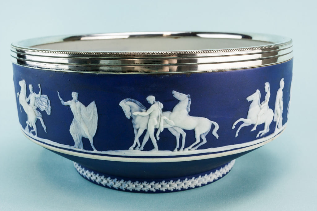 Salad bowl & serving spoons