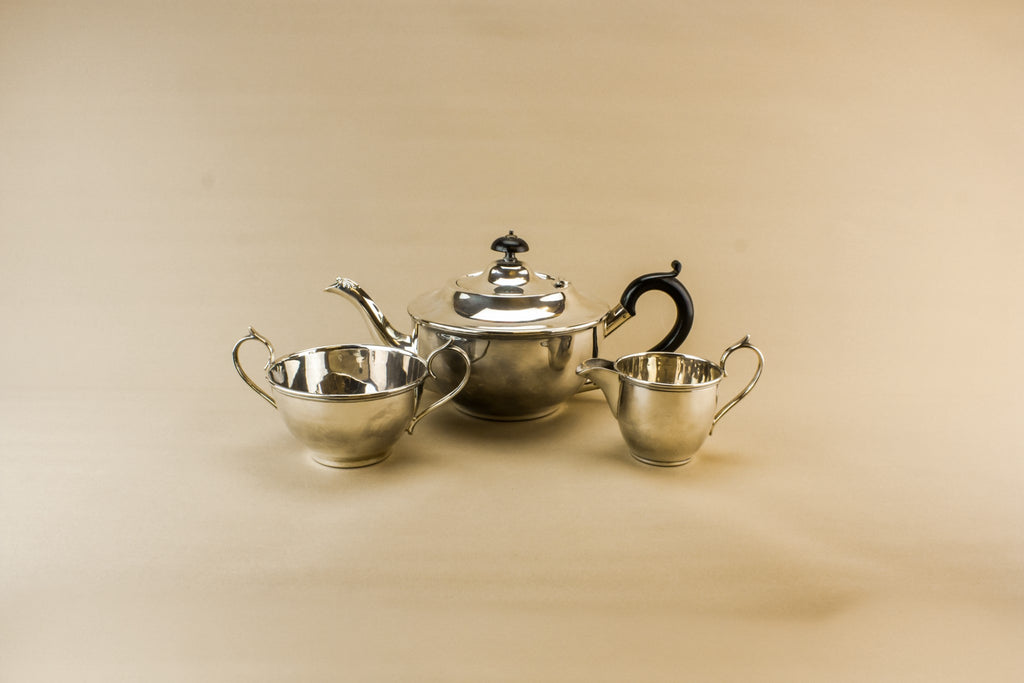 Art Deco tea set