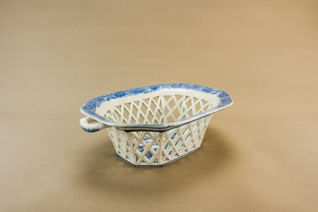 Victorian pottery serving bowl