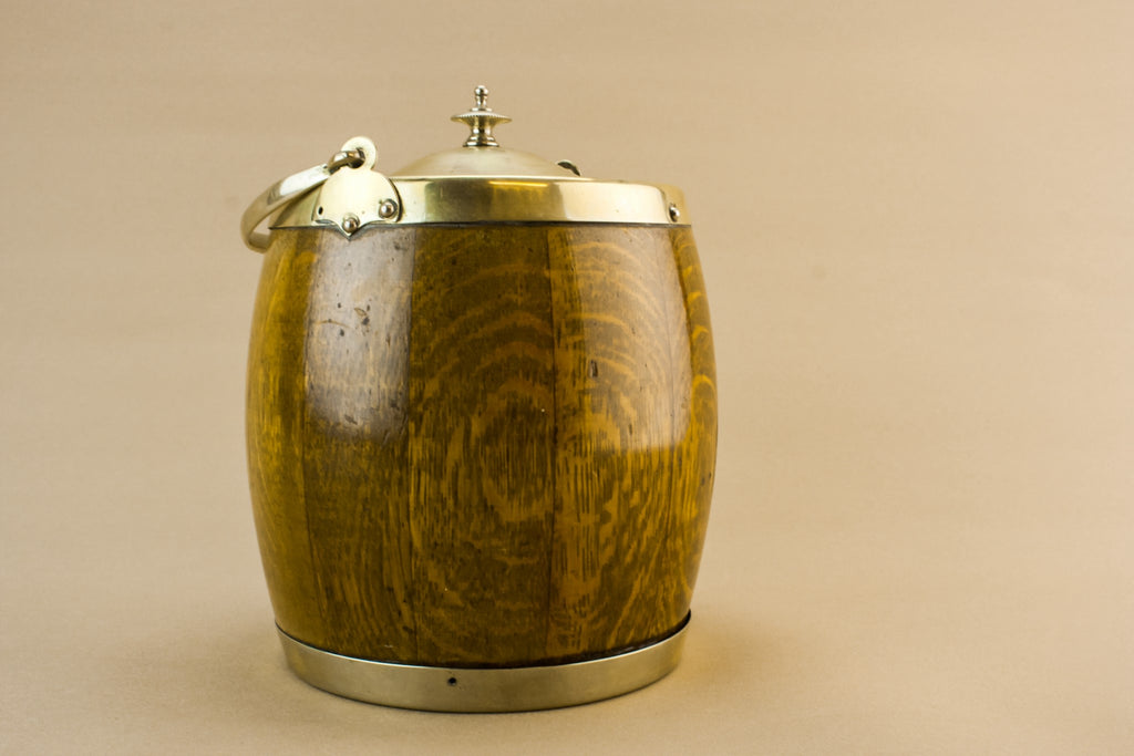 Traditional oak ice bucket