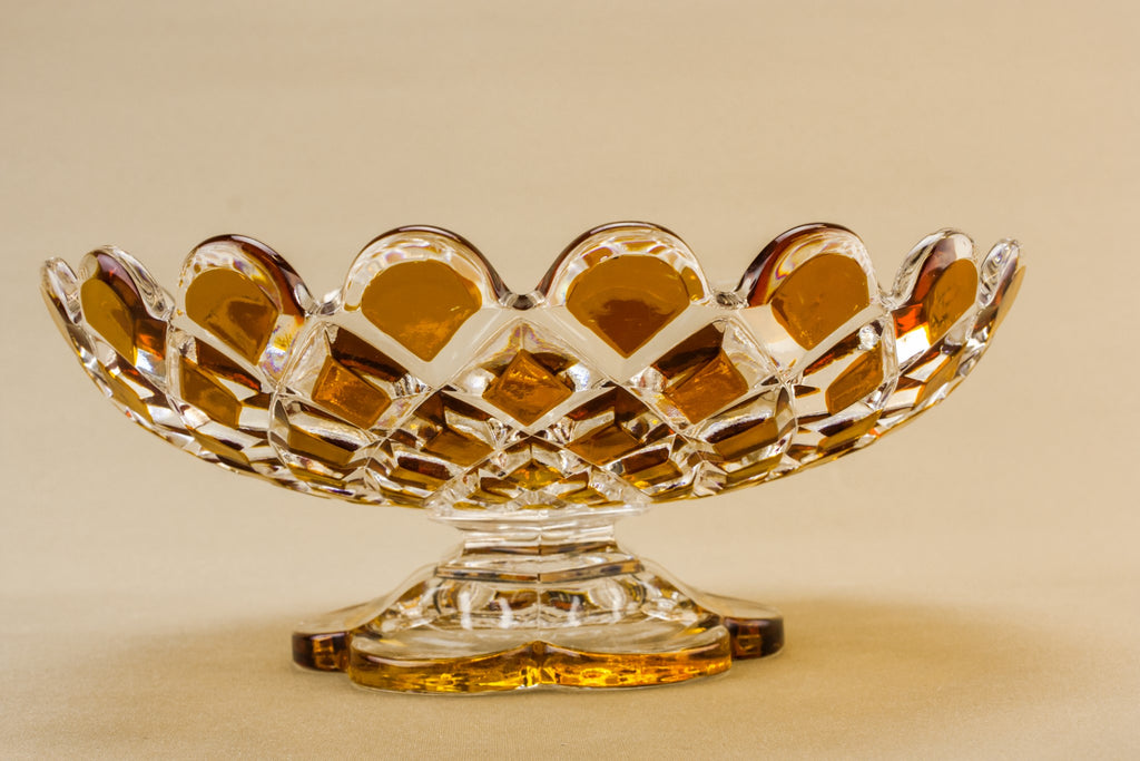 Moulded glass serving bowl