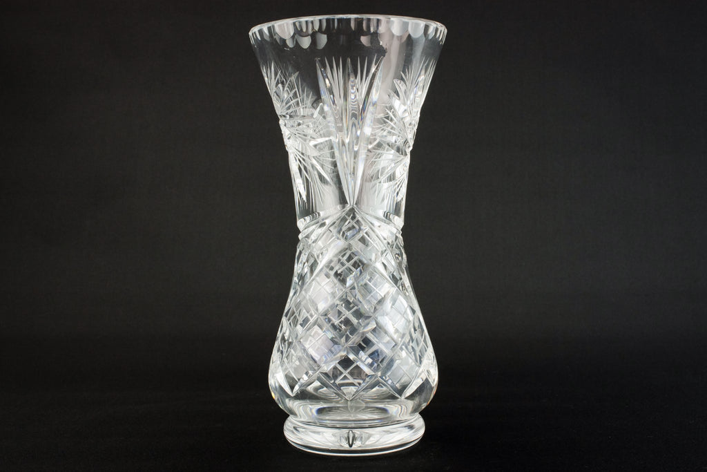 Medium waisted vase