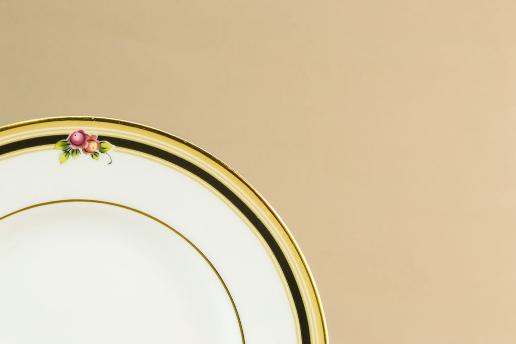 Wedgwood tea placement