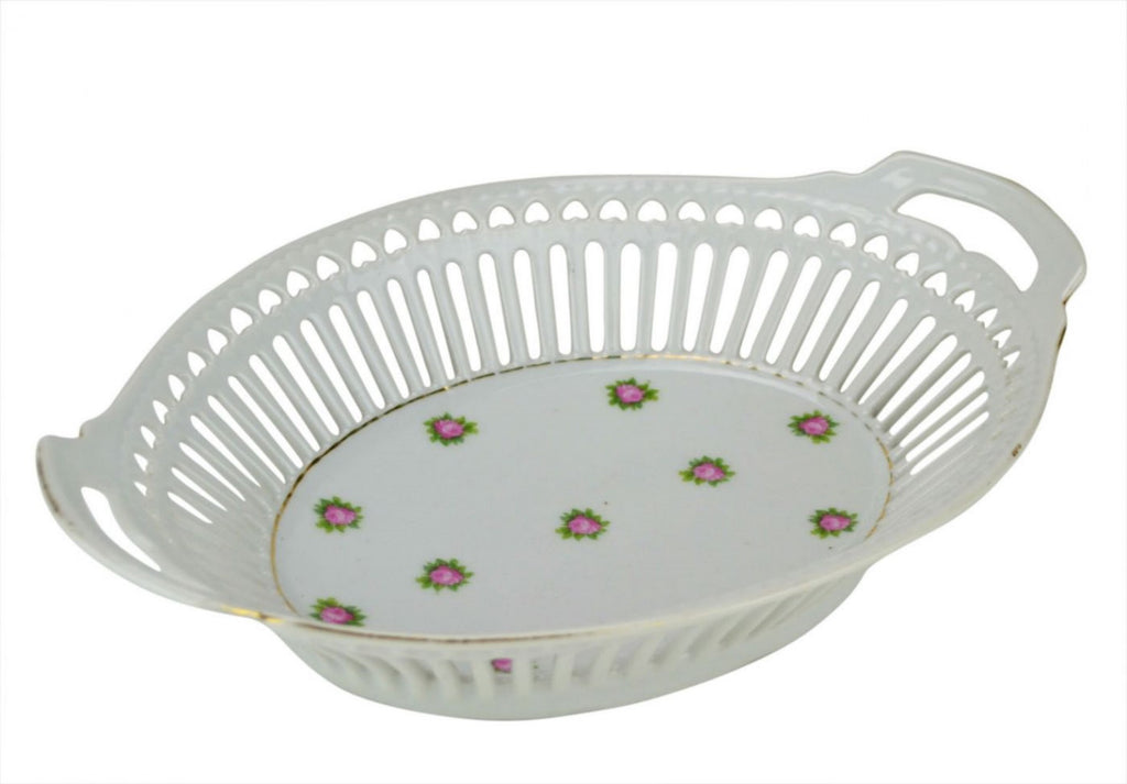Basket shaped fruit bowl