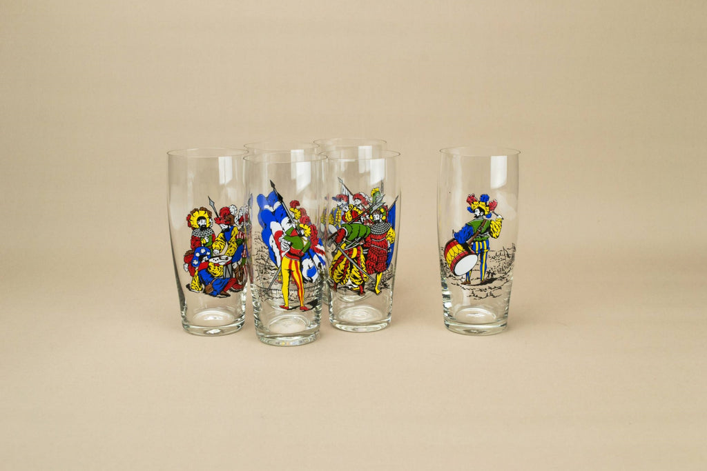 6 colourful cocktail glasses