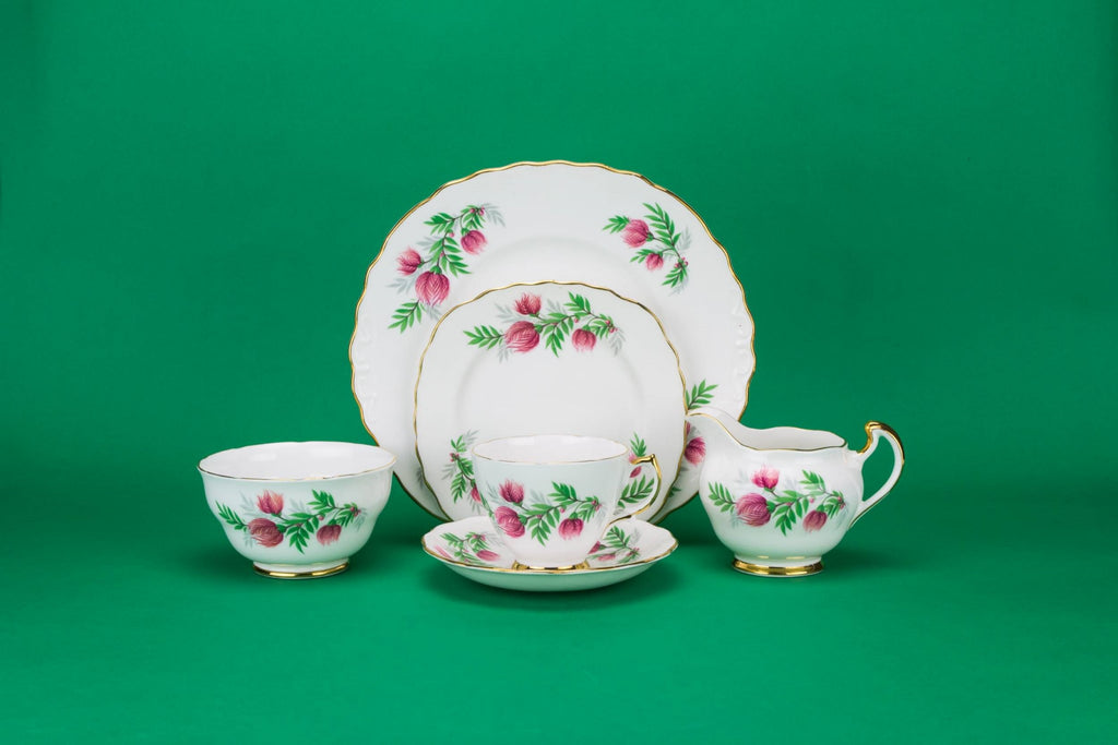 DaGiBayCn 20 Piece European Ceramic Tea Set Coffee set  Porcelain Tea SetWith Metal Holder,flower tea set Red Rose  Painting,160ML/Cup,460ML/Pot (Large version).: Tea Sets