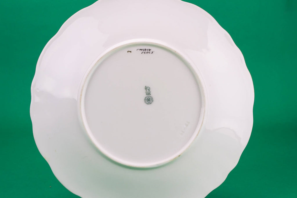 Green and pink cake plate