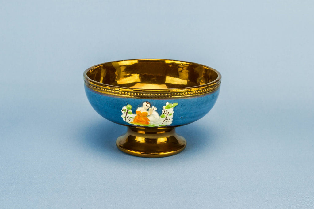 Lustre sugar bowl