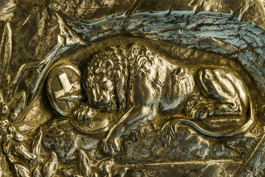Small lion tray