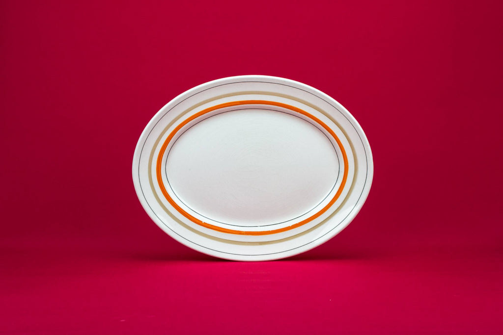 Minimalist serving platter