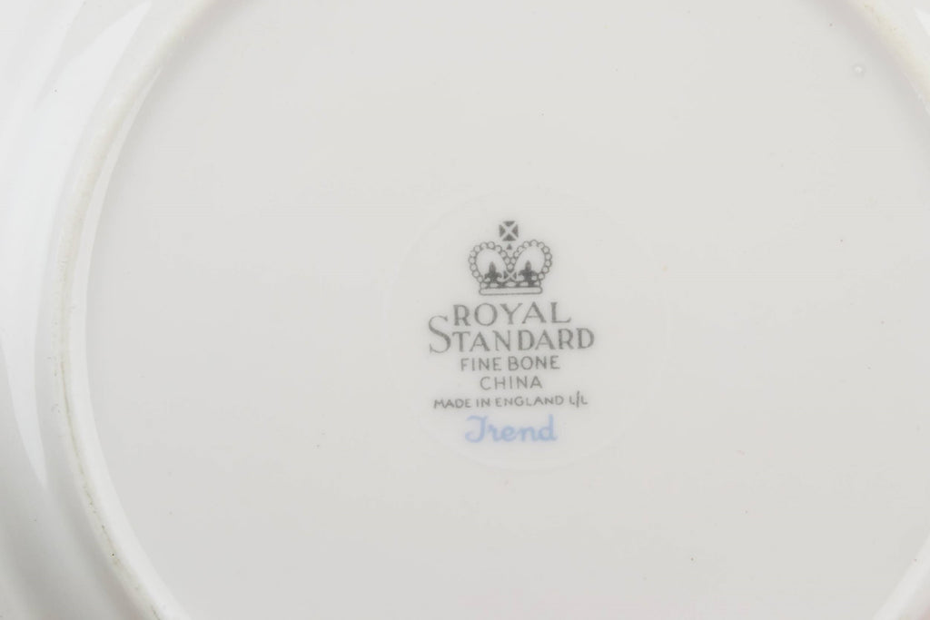 Blue and white tea set for 4