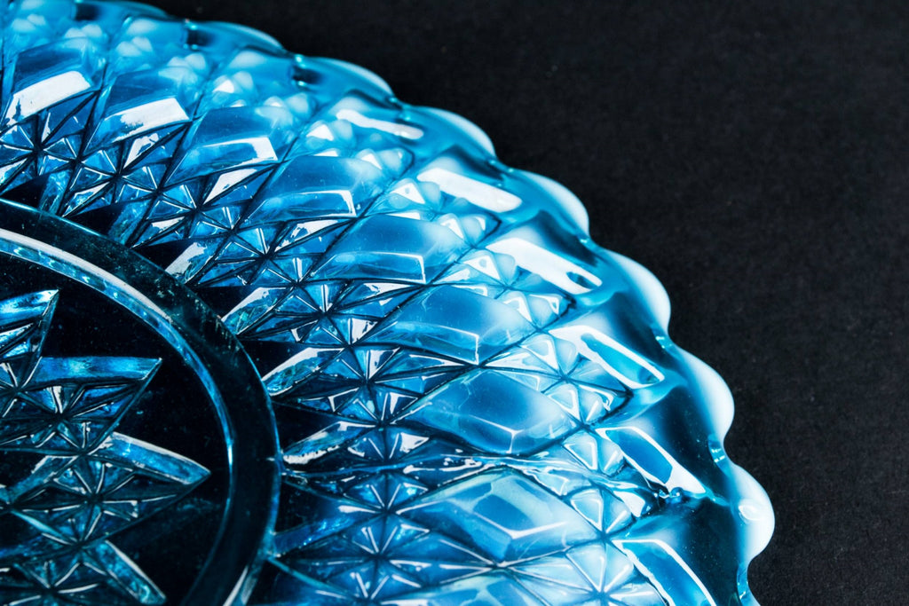 Pearline glass bowl
