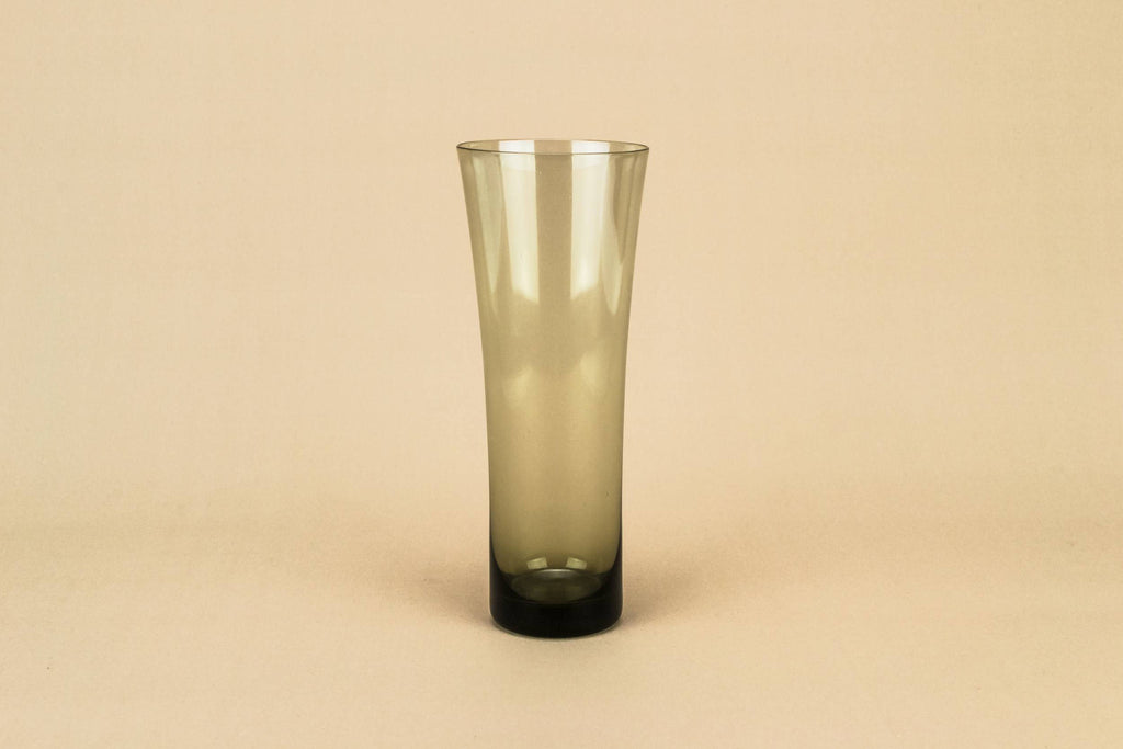 6 glass champagne flutes, 1950s by Lavish Shoestring