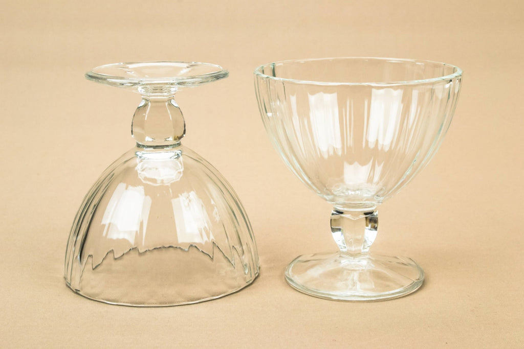 4 glass champagne saucers