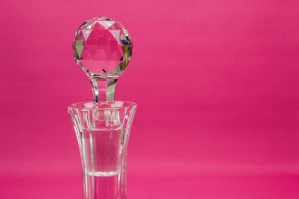3 spectacular wine decanters