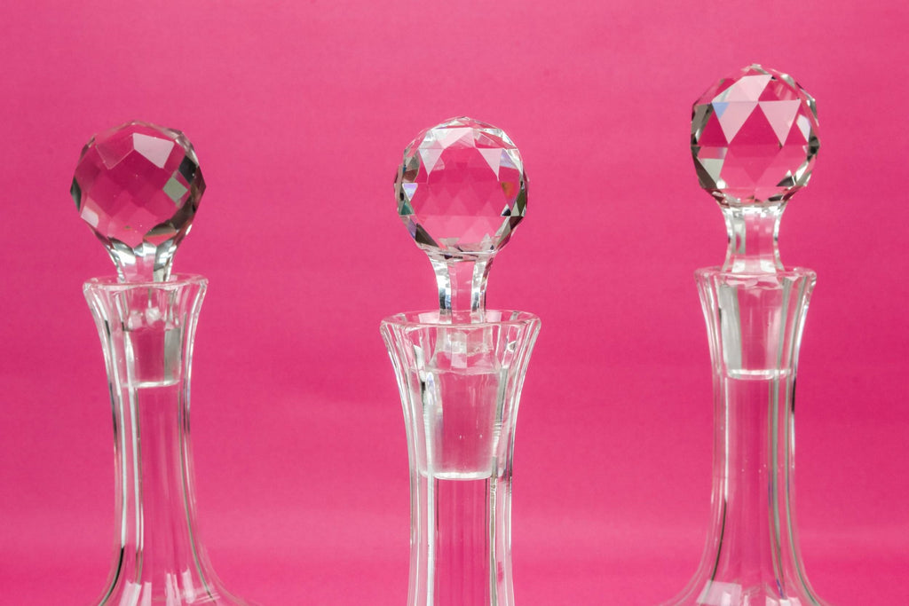 3 spectacular wine decanters
