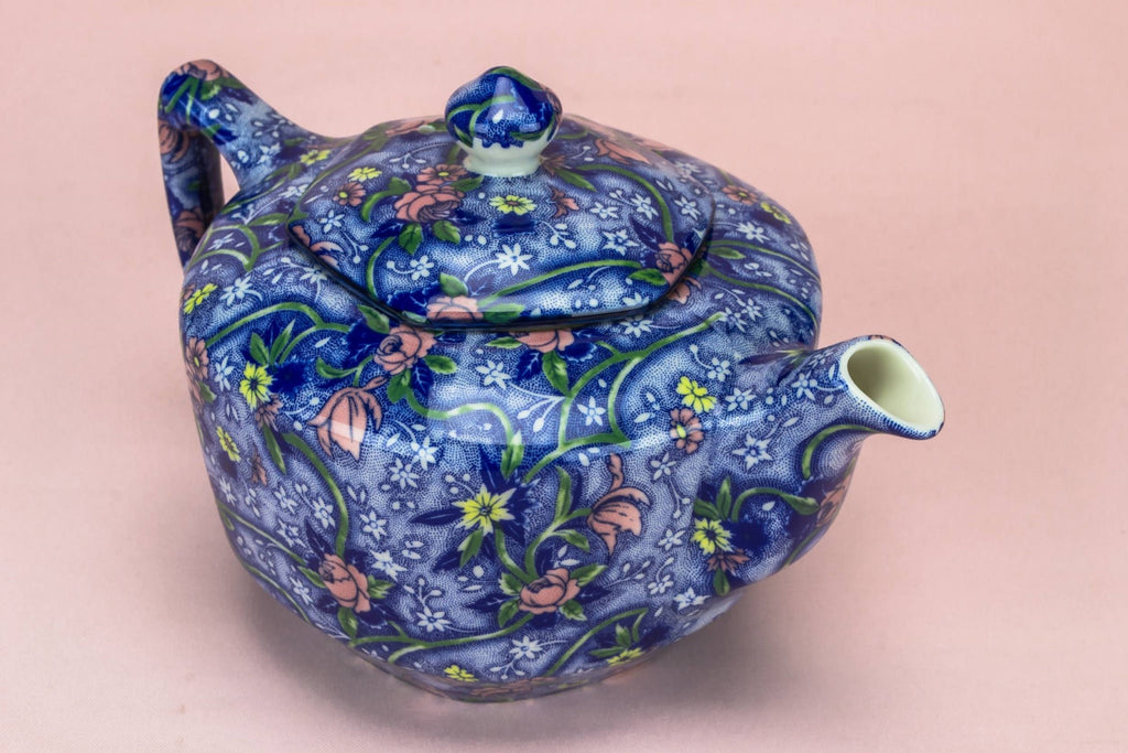 Tea set in blue white & pink