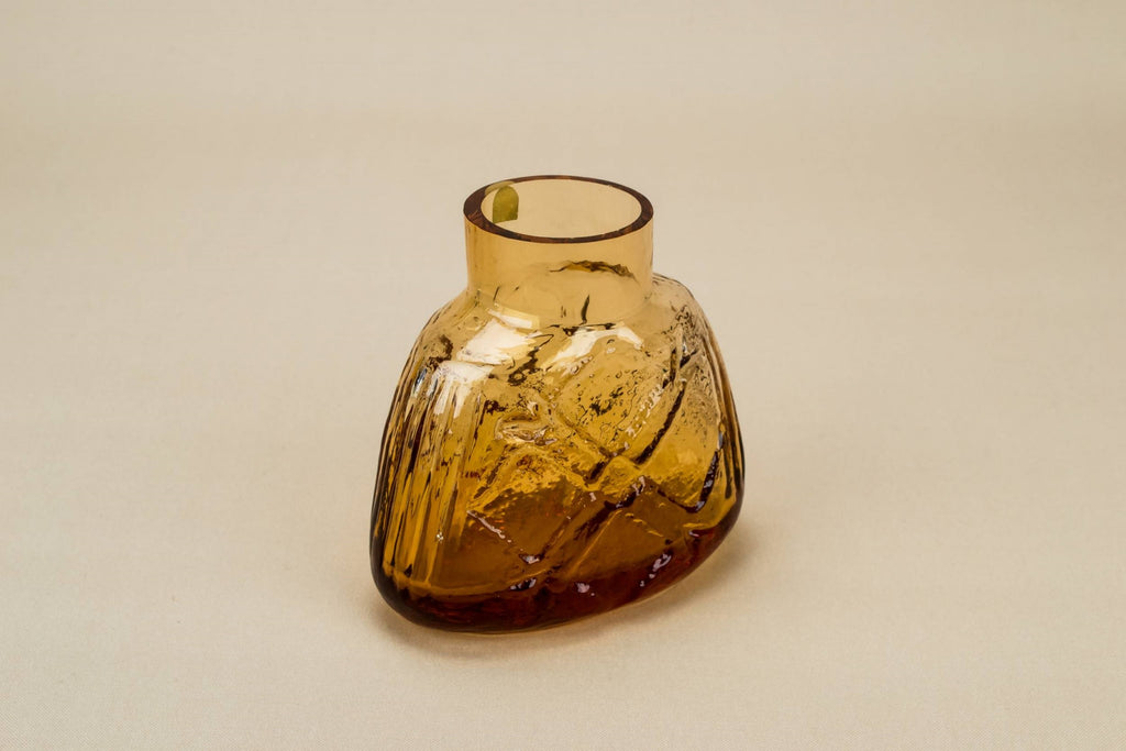 Snowflake amber glass vase