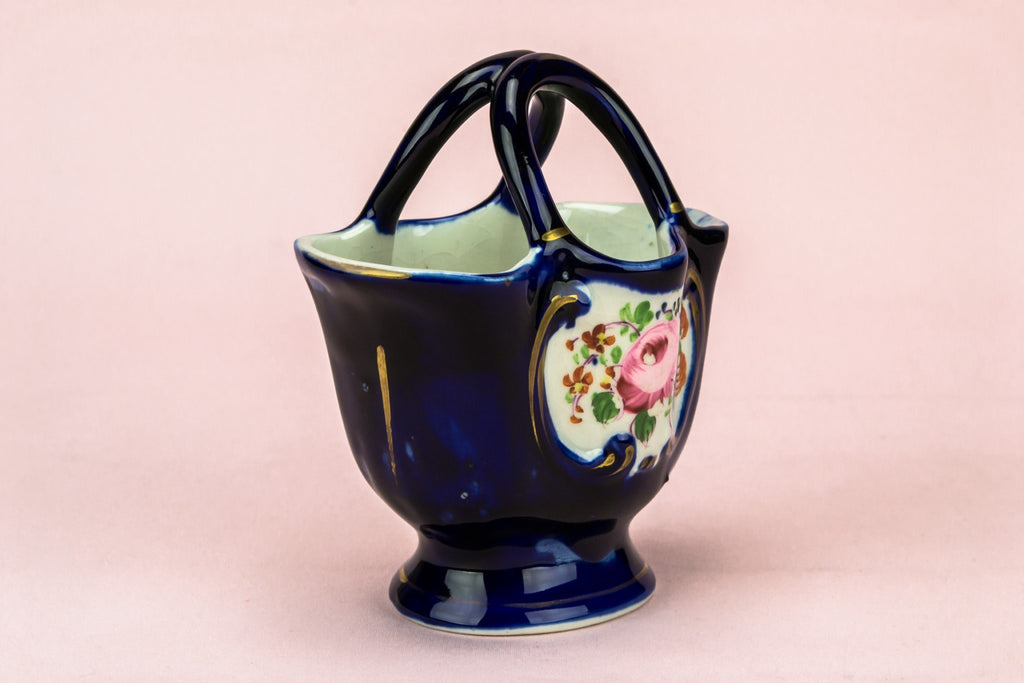 Small blue posy vase