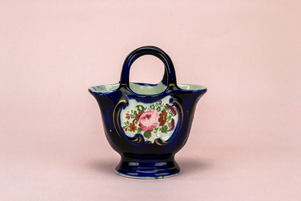 Small blue posy vase