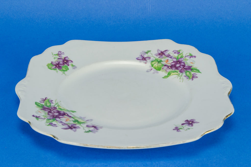 Lilac cake serving plate