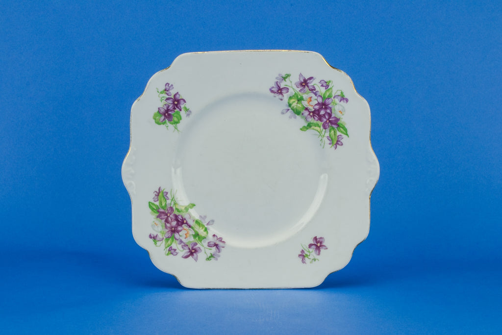 Lilac cake serving plate