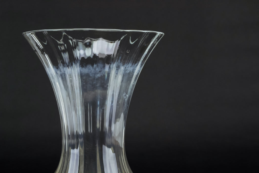 Blown glass flower vase