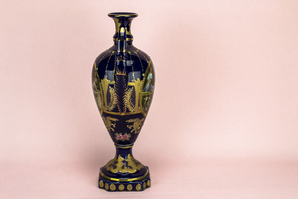 Flow blue flower vase