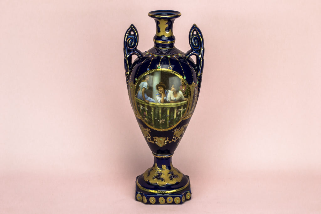 Flow blue flower vase
