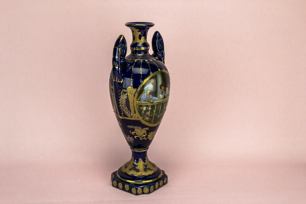 Flow blue flower vase