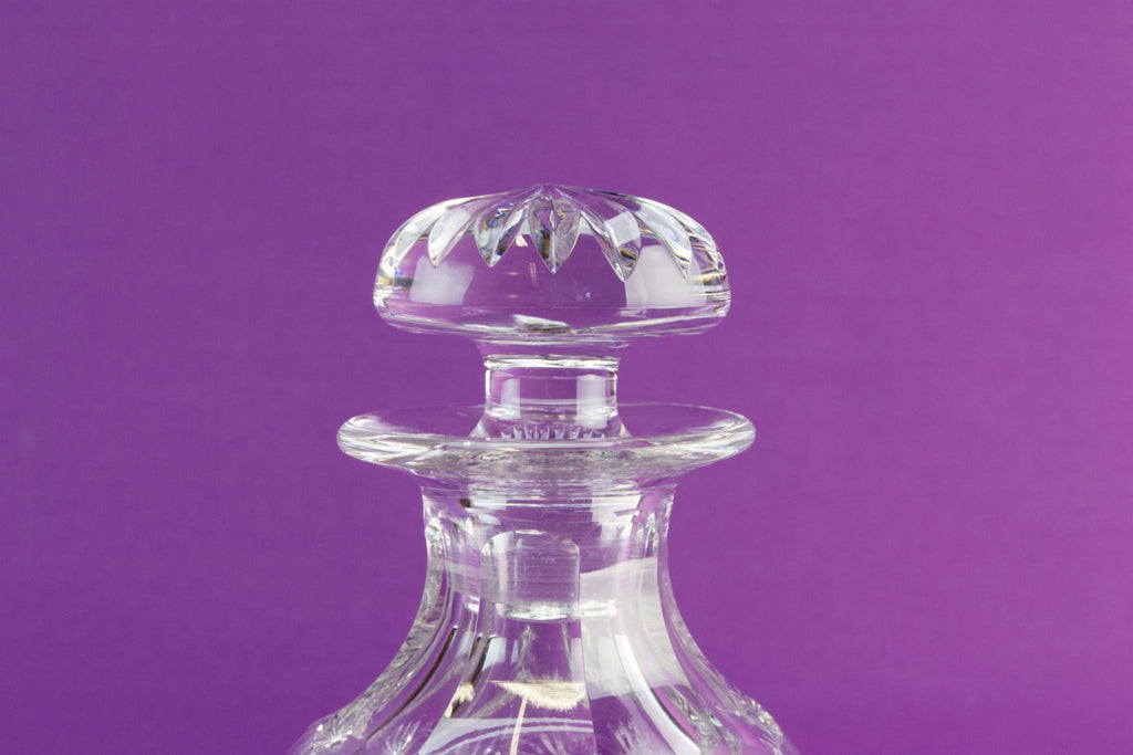 Small cut glass decanter, late 20th c