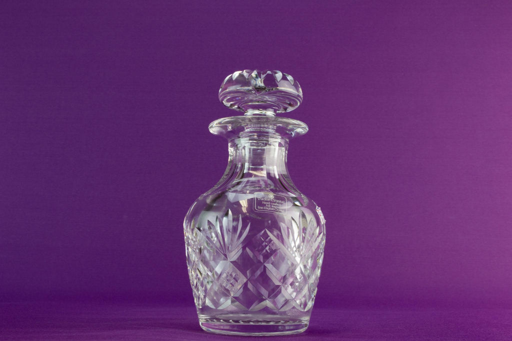 Small cut glass decanter, late 20th c