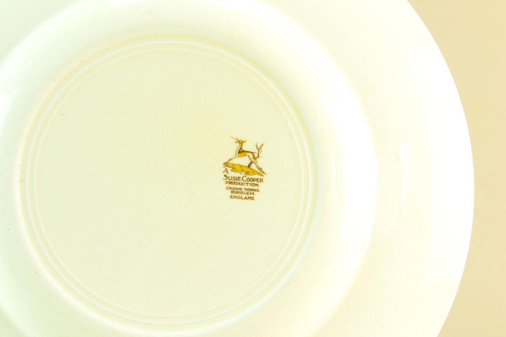 Susie Cooper dinner plate, circa 1940