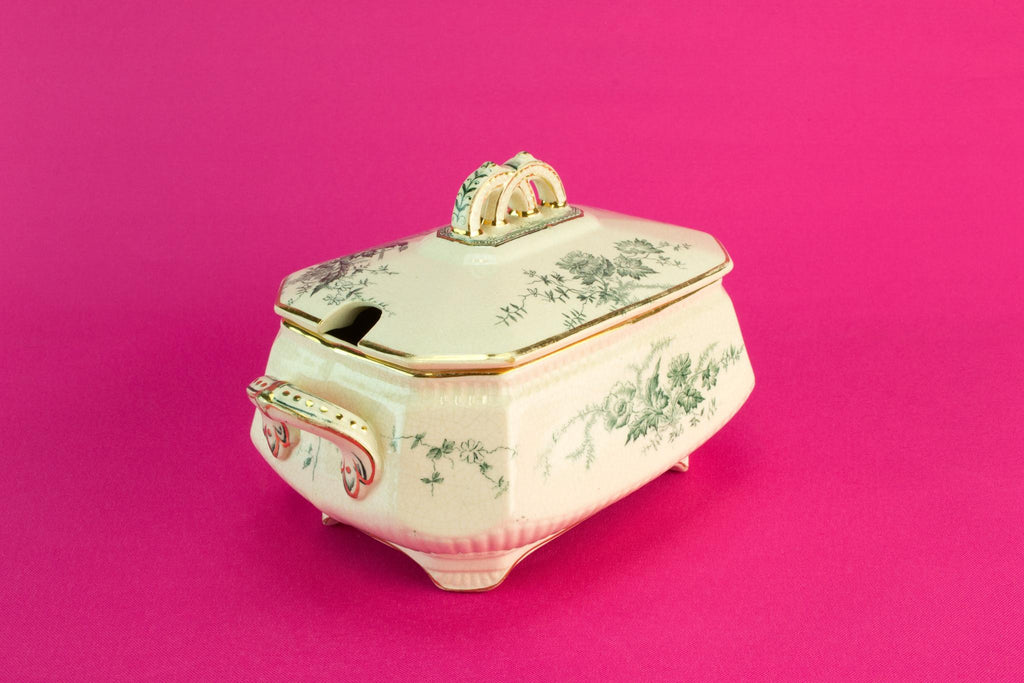 Small Aesthetic Movement serving bowl, 1880s