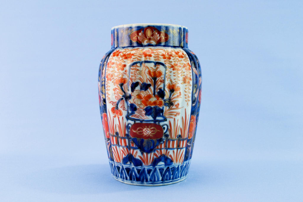 Japanese Imari vase, late 19th c